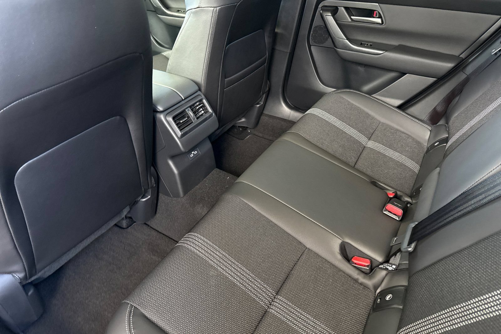 New 2026 MAZDA CX-50 AWD 2.5 S w/ Accent Package image 10