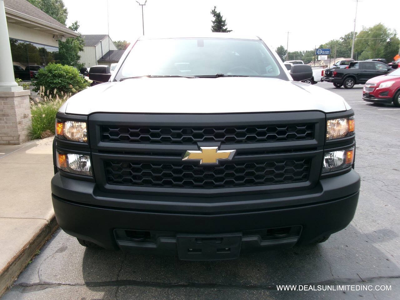 Used 2015 Chevrolet Silverado 1500 W/T AWD/4WD image 19