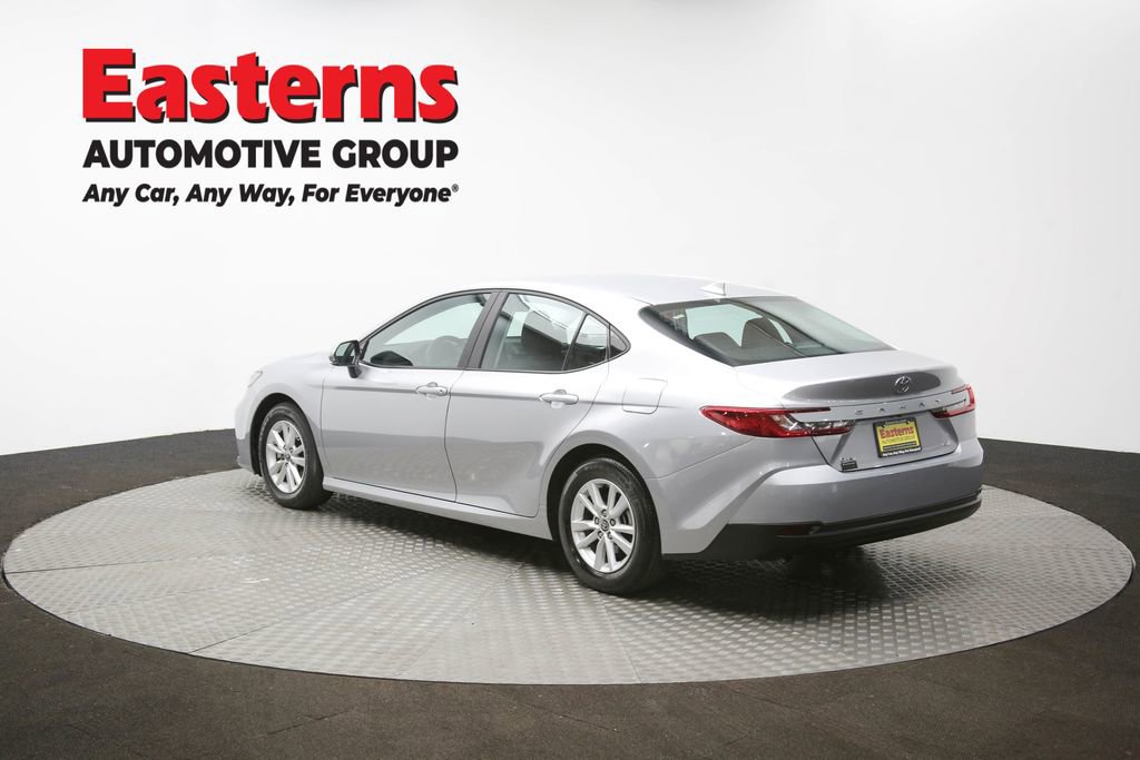 Used 2025 Toyota Camry LE image 66