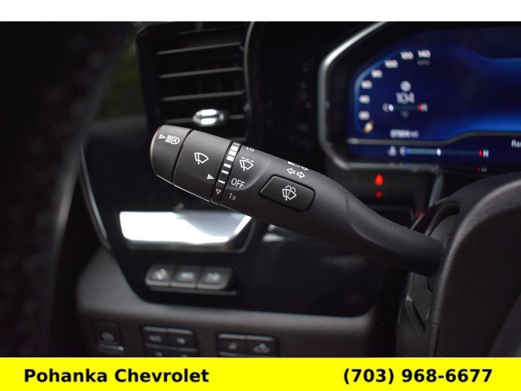 Used 2024 Chevrolet Silverado 1500 High Country w/ Technology Package AWD/4WD image 10
