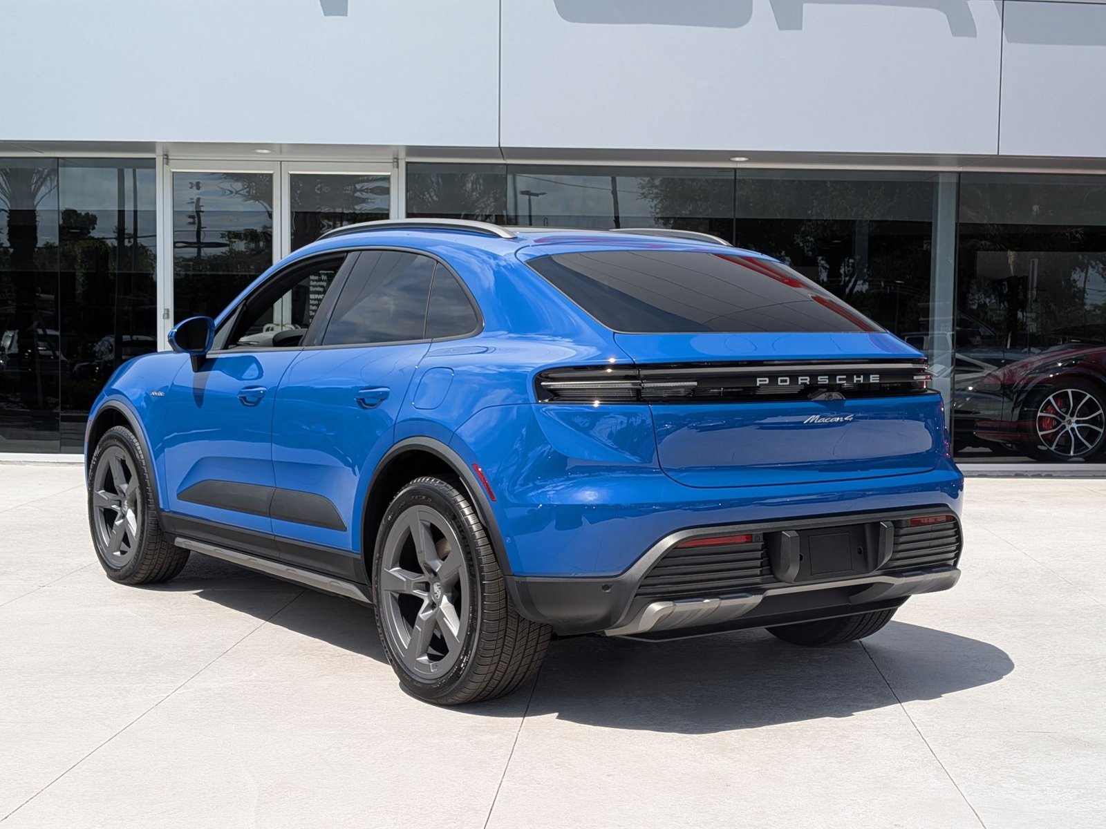 New 2026 Porsche Macan 4 Electric AWD/4WD image 3