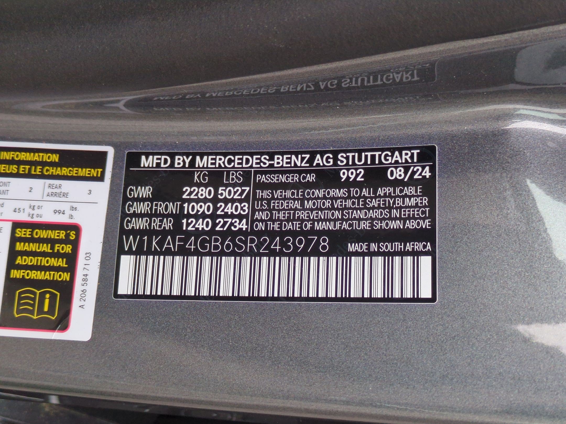Used 2025 Mercedes-Benz C 300 Sedan image 39