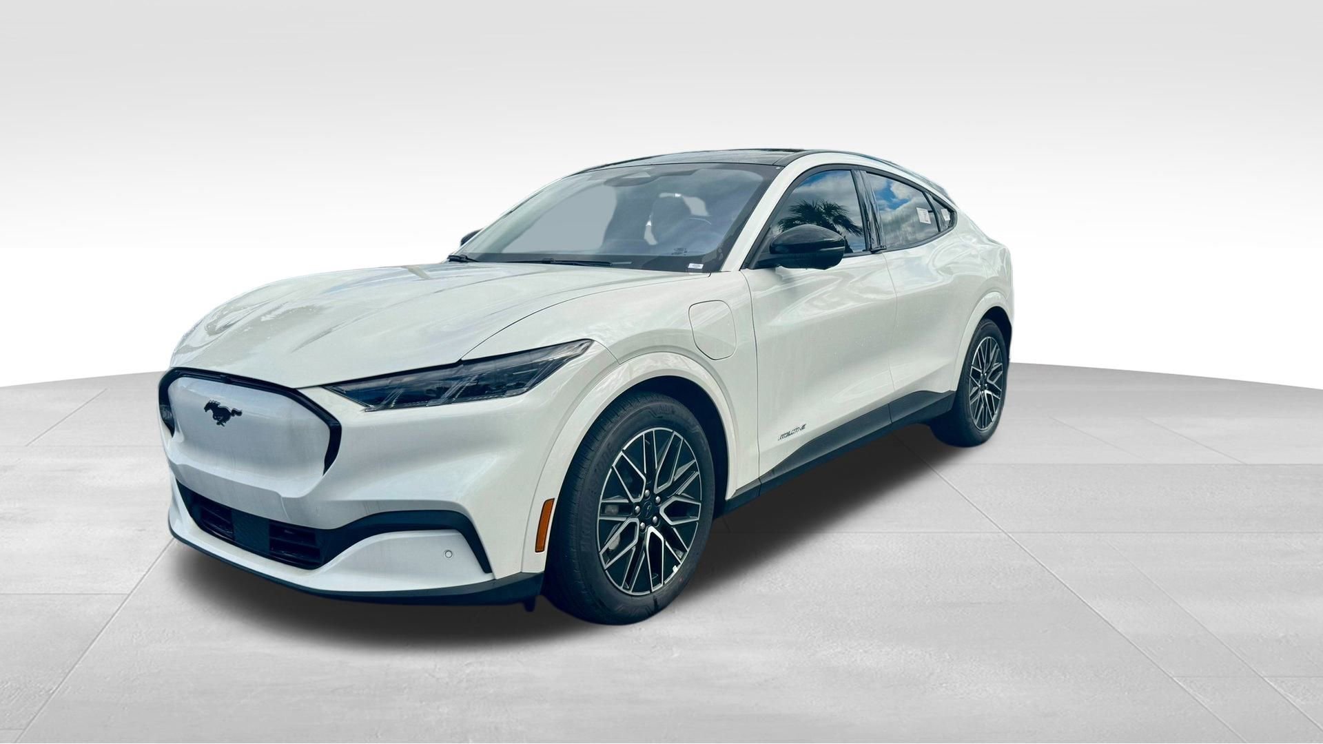 New 2025 Ford Mustang Mach-E Premium image 14