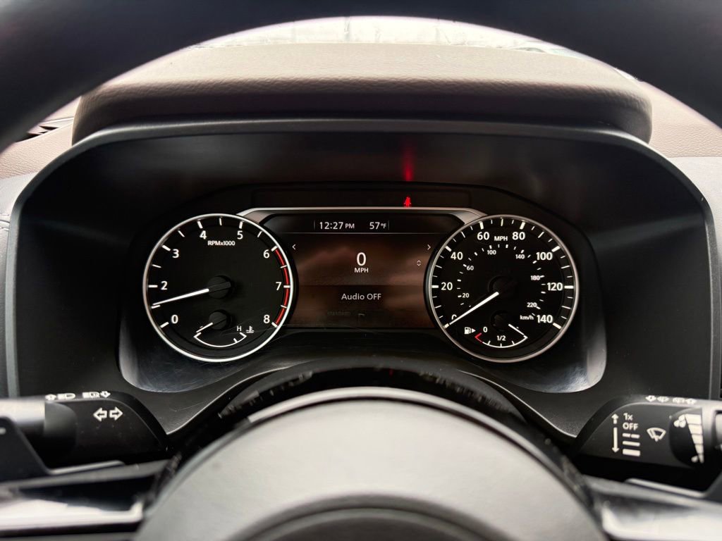 Used 2021 Nissan Rogue SV image 22