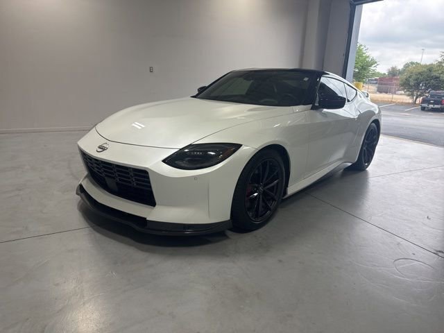 Used 2023 Nissan Z Performance w/ Floor Mat Package (L93) image 2