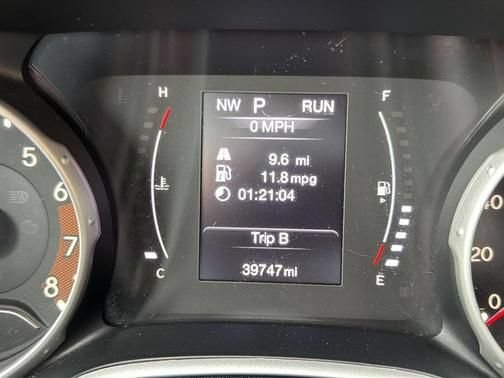 Used 2020 Jeep Compass Latitude AWD/4WD image 20