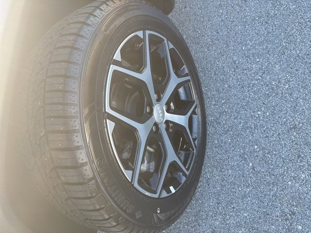 Used 2024 Jeep Compass Limited image 11