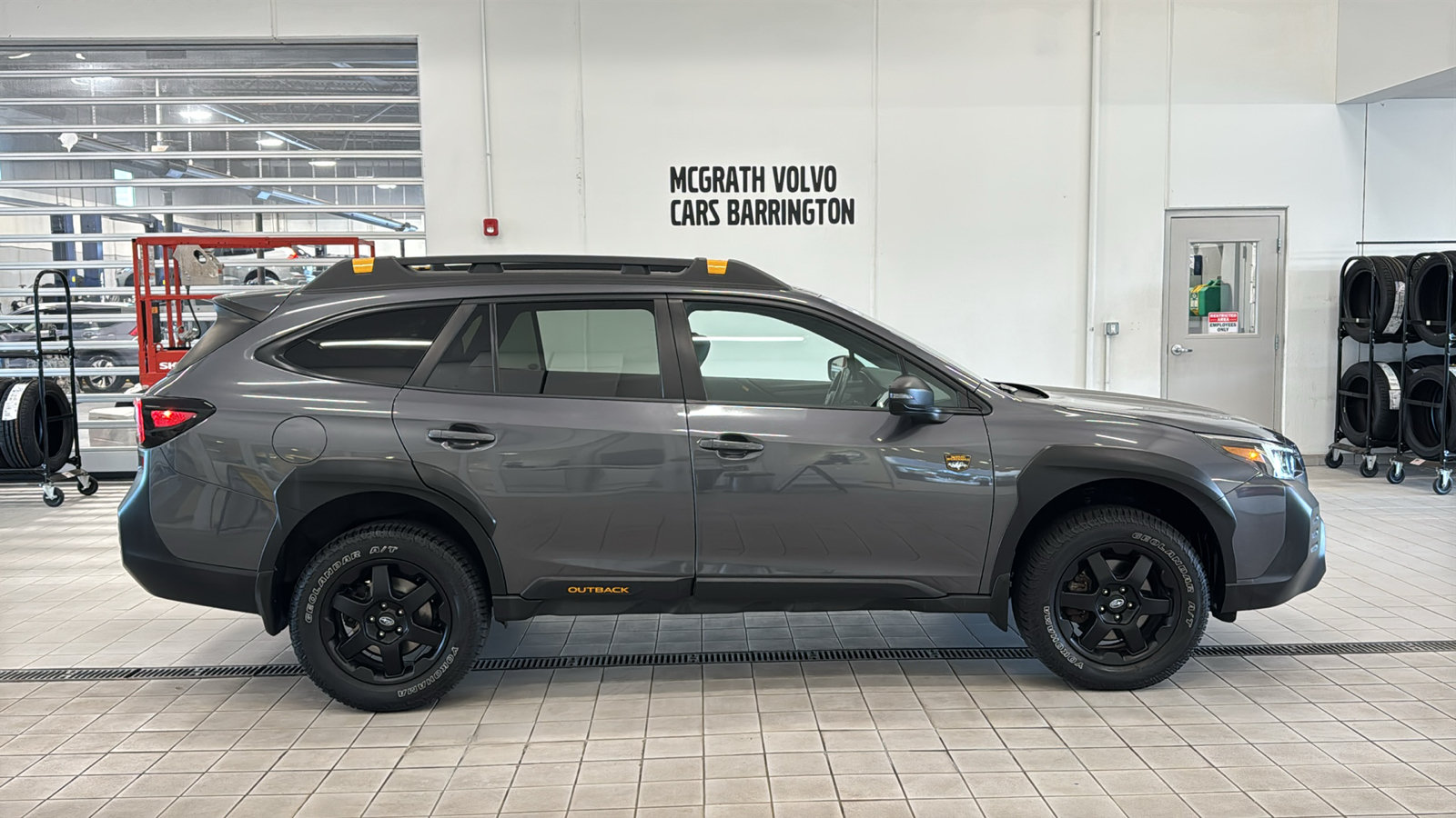 Used 2023 Subaru Outback Wilderness w/ Wilderness Package AWD/4WD image 4