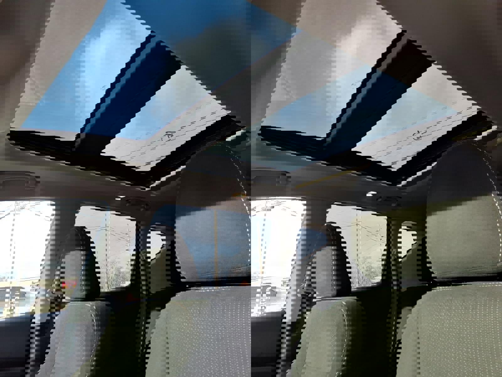 Used 2018 Nissan Murano SV w/ Premium Package image 8