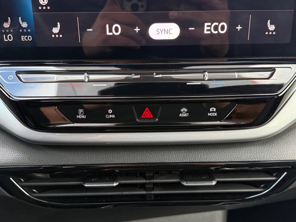 Used 2023 Volkswagen ID.4 Pro S RWD image 18