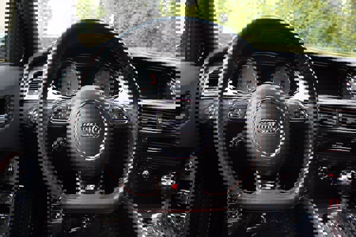 Used 2013 Audi S4 Premium Plus w/ Audi MMI Navigation Plus image 13