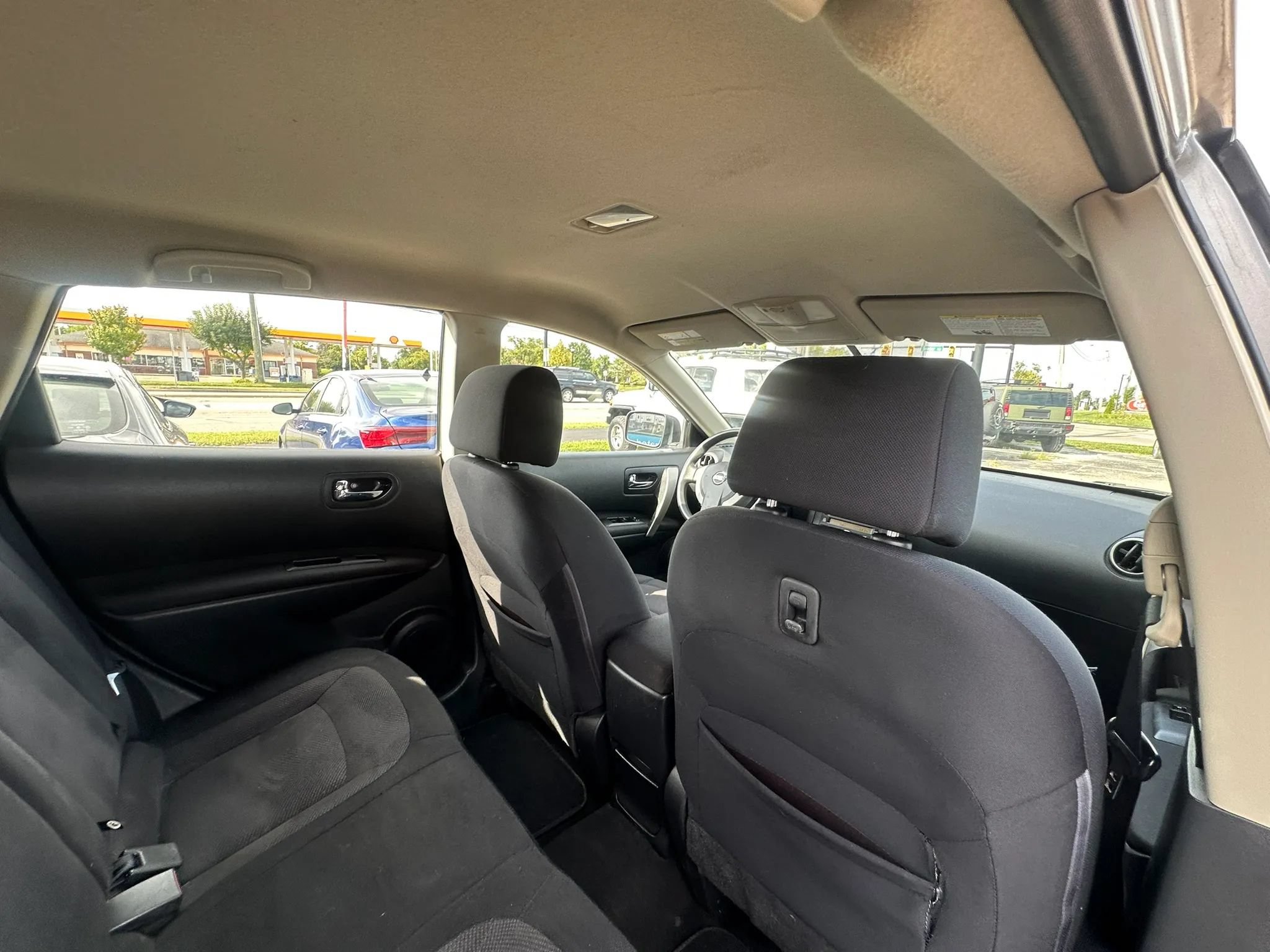 Used 2011 Nissan Rogue S FWD image 24