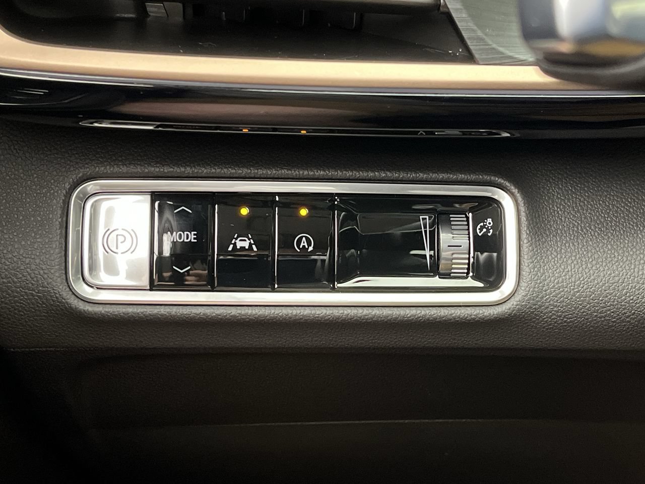 New 2026 Buick Envision Sport Touring AWD/4WD image 17
