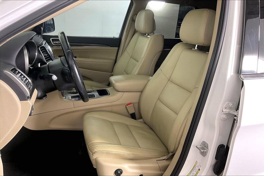 Used 2019 Jeep Grand Cherokee Limited RWD image 36