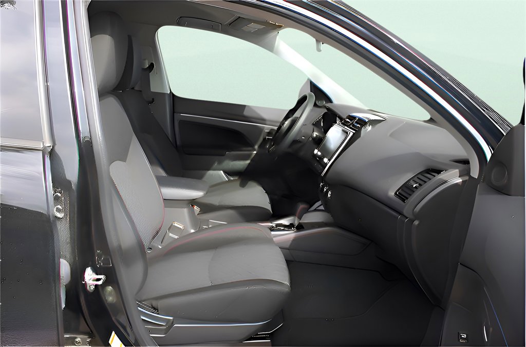 Used 2023 Mitsubishi Outlander Sport LE image 24