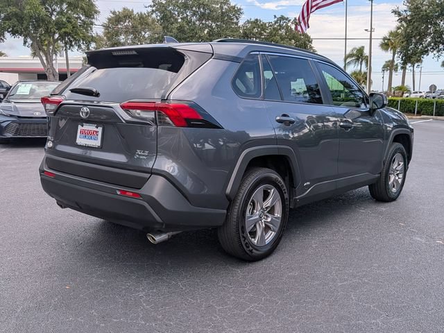 Used 2025 Toyota RAV4 XLE w/ Convenience Package AWD/4WD image 3