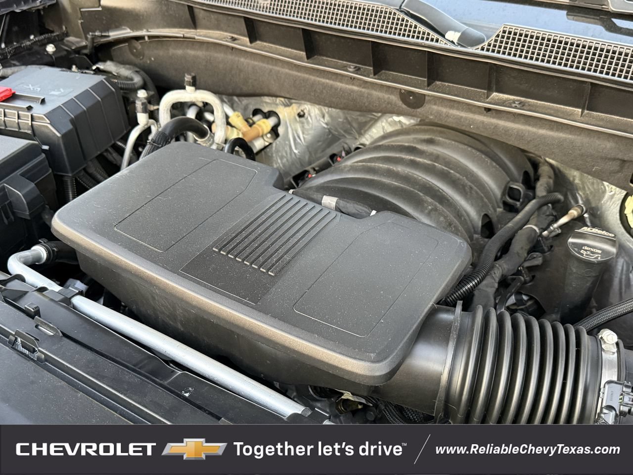 Used 2023 Chevrolet Tahoe Z71 w/ Luxury Package AWD/4WD image 41