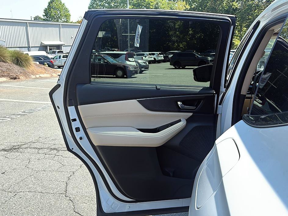 Used 2022 Acura MDX w/ Advance Package AWD/4WD image 21