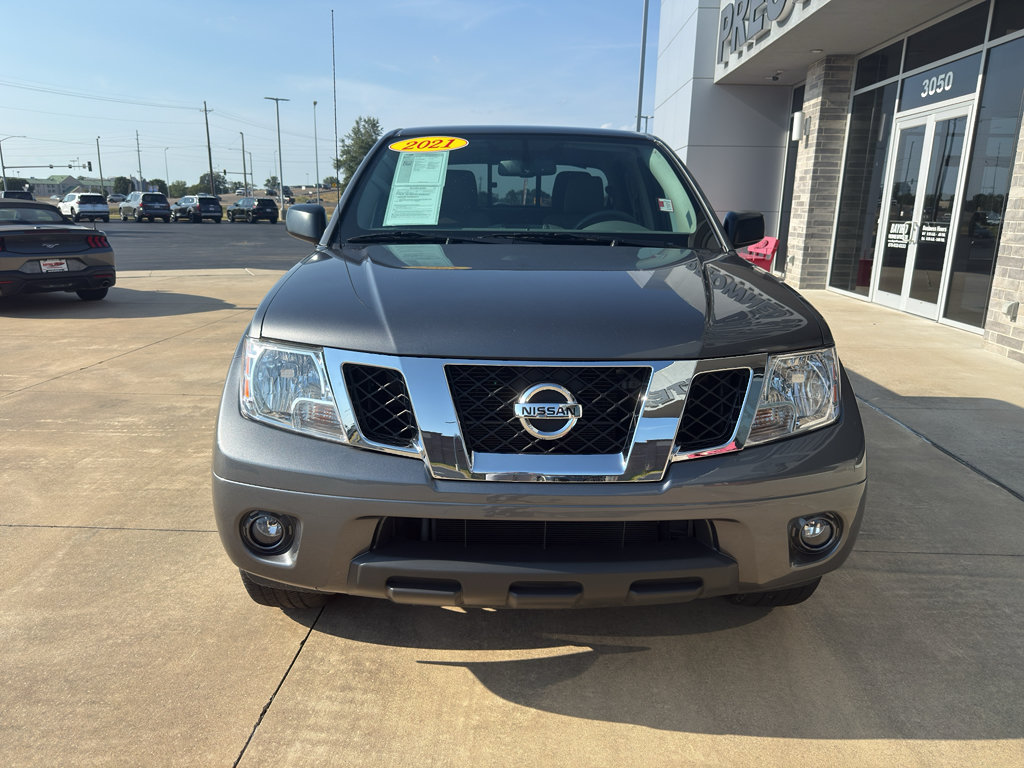 Used 2021 Nissan Frontier SV RWD image 3