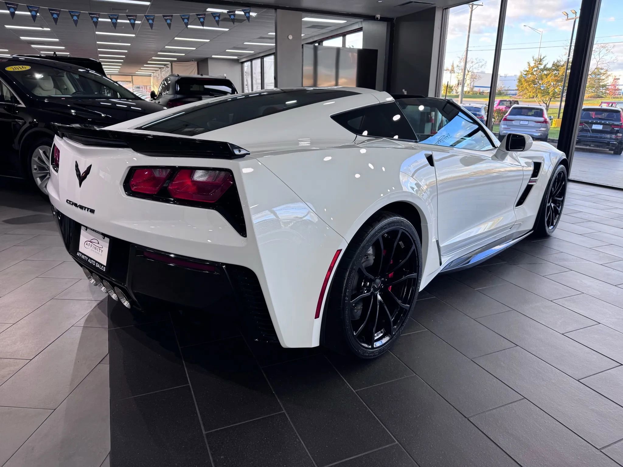 Used 2019 Chevrolet Corvette Grand Sport image 6
