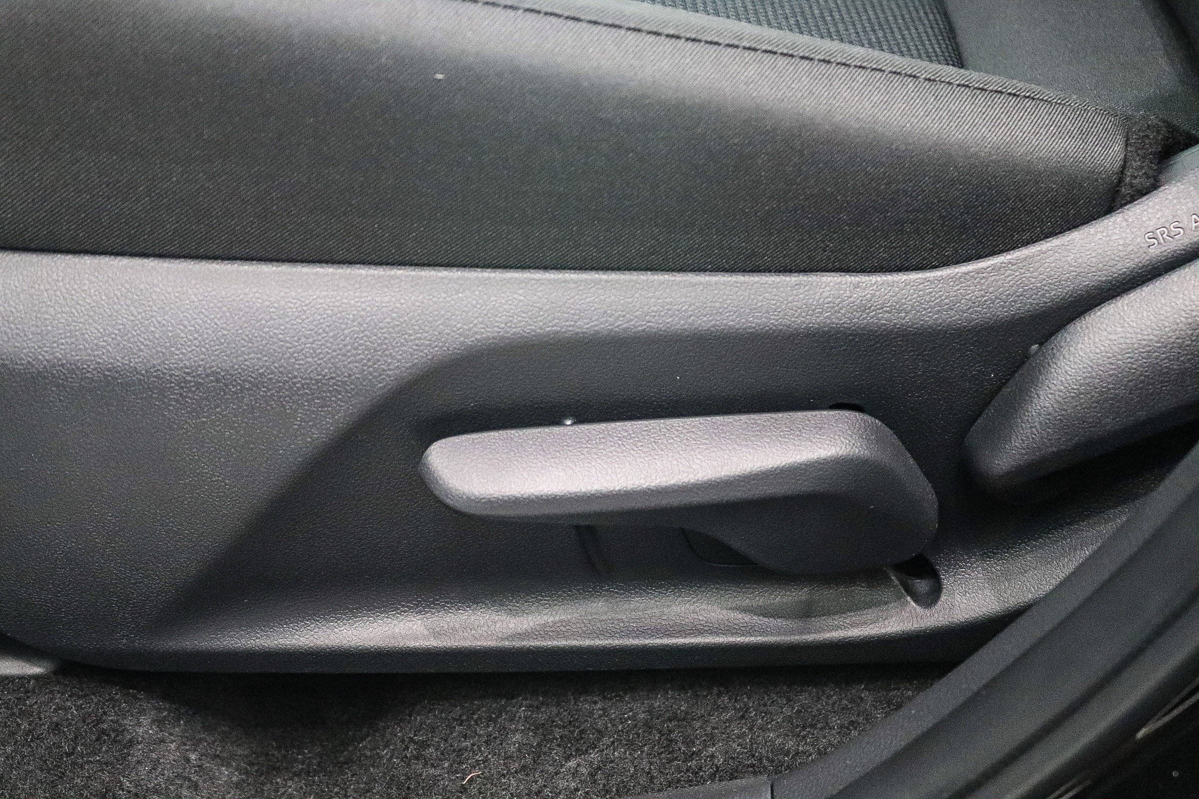 New 2025 Toyota RAV4 LE image 24