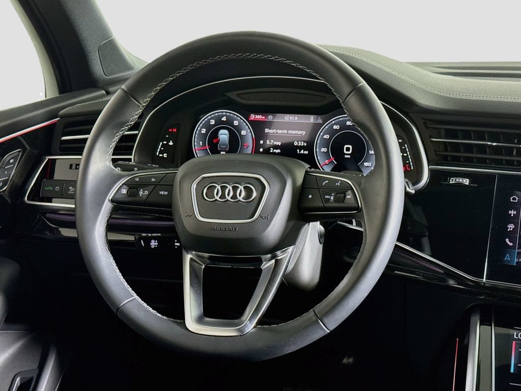 Used 2026 Audi Q7 3.0T Premium w/ Convenience Plus Package AWD/4WD image 10