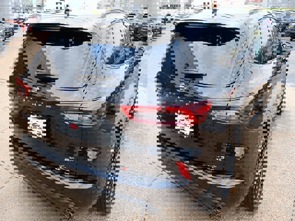 Used 2025 Ford Escape ST-Line Elite w/ Premium Technology Package image 6