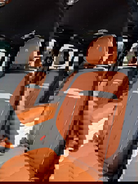 Used 2026 Rolls-Royce Cullinan image 30