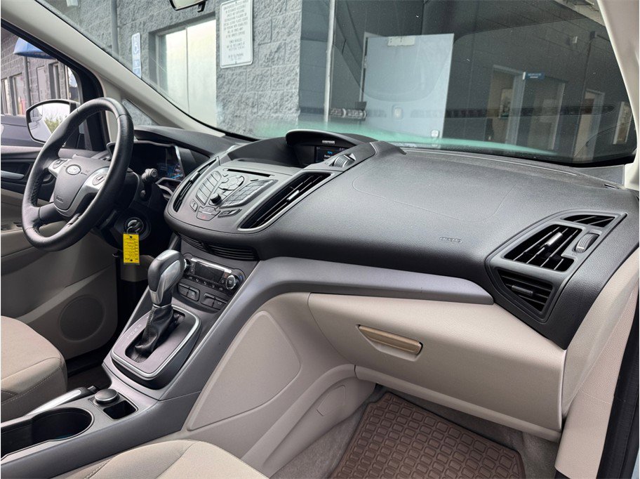 Used 2014 Ford C-MAX SE w/ Equipment Group 201A image 20