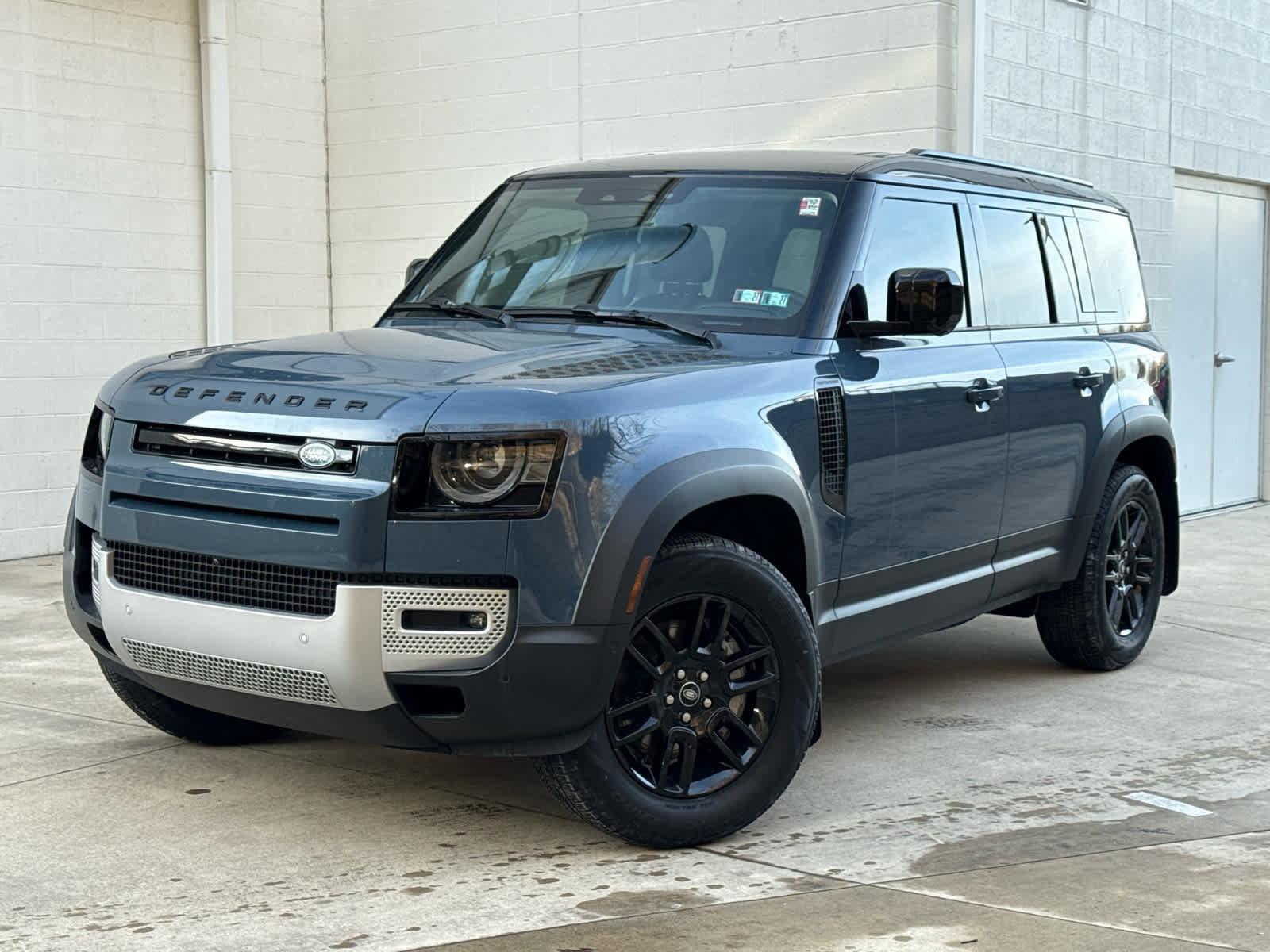 Certified 2025 Land Rover Defender 110 S image 1