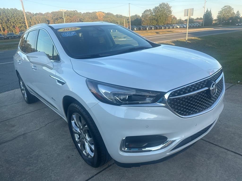 Used 2020 Buick Enclave Avenir w/ Avenir Technology Package AWD/4WD image 5