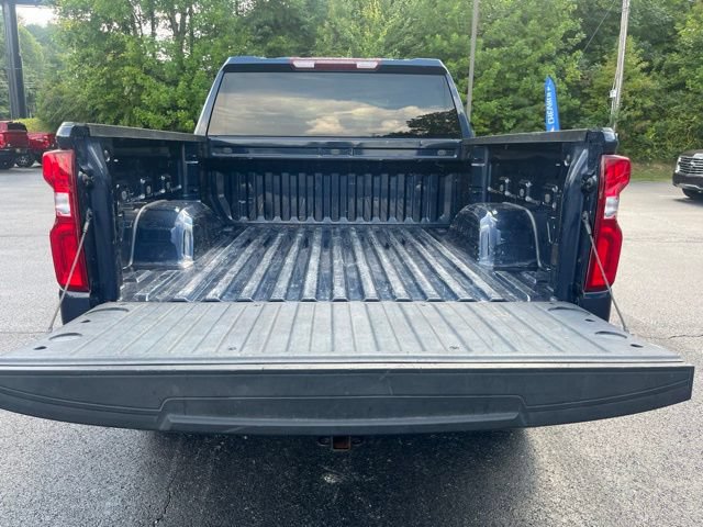 Used 2022 Chevrolet Silverado 1500 LT Trail Boss w/ Safety Package AWD/4WD image 17