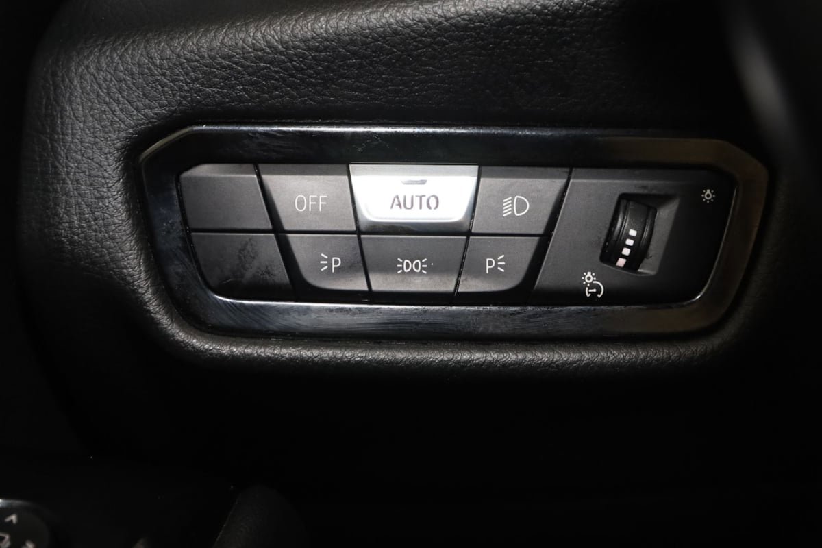 Used 2020 Toyota Supra RWD image 35
