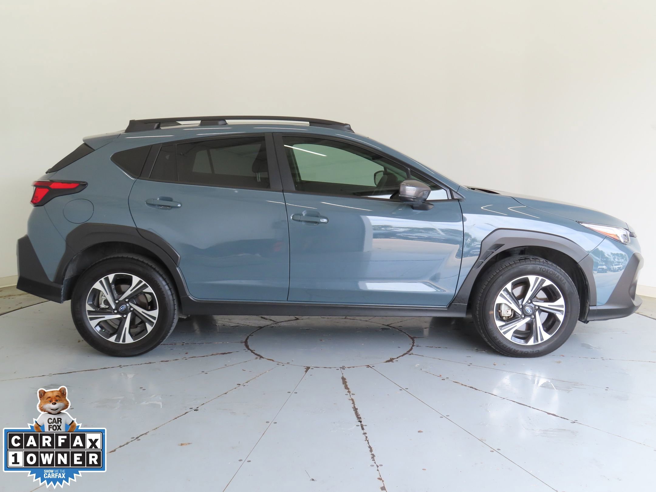 Used 2024 Subaru Crosstrek 2.0i Premium w/ Crosstrek Mirror Package AWD/4WD image 2