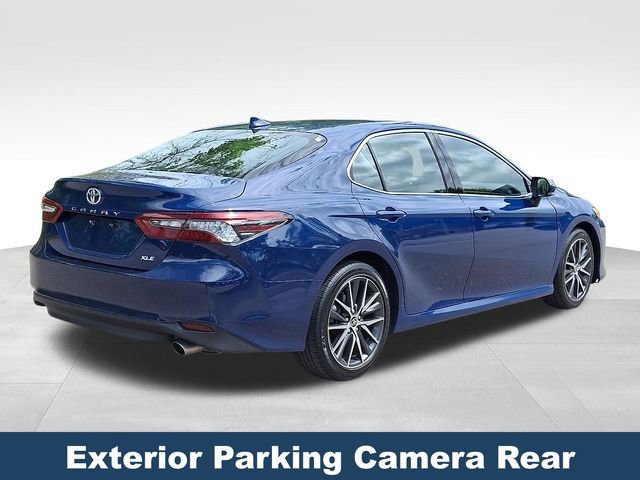Used 2023 Toyota Camry XLE w/ Cold Weather Package FWD image 7