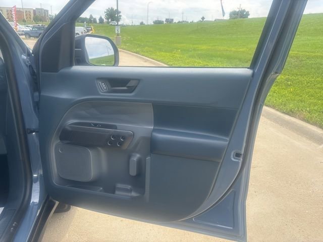 New 2025 Ford Maverick XLT w/ Black Appearance Package image 10