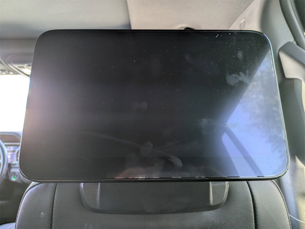 Used 2021 GMC Yukon AT4 w/ Rear Media and Nav Package image 23