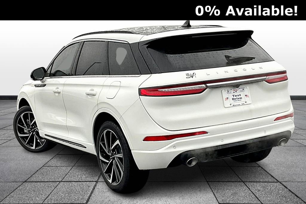 New 2025 Lincoln Corsair Grand Touring w/ Equipment Group 301A image 2