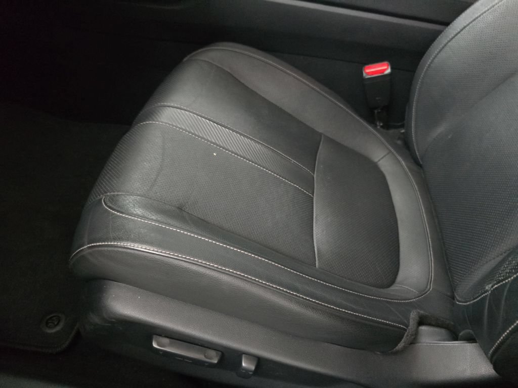 Used 2018 Honda Civic EX-L image 29