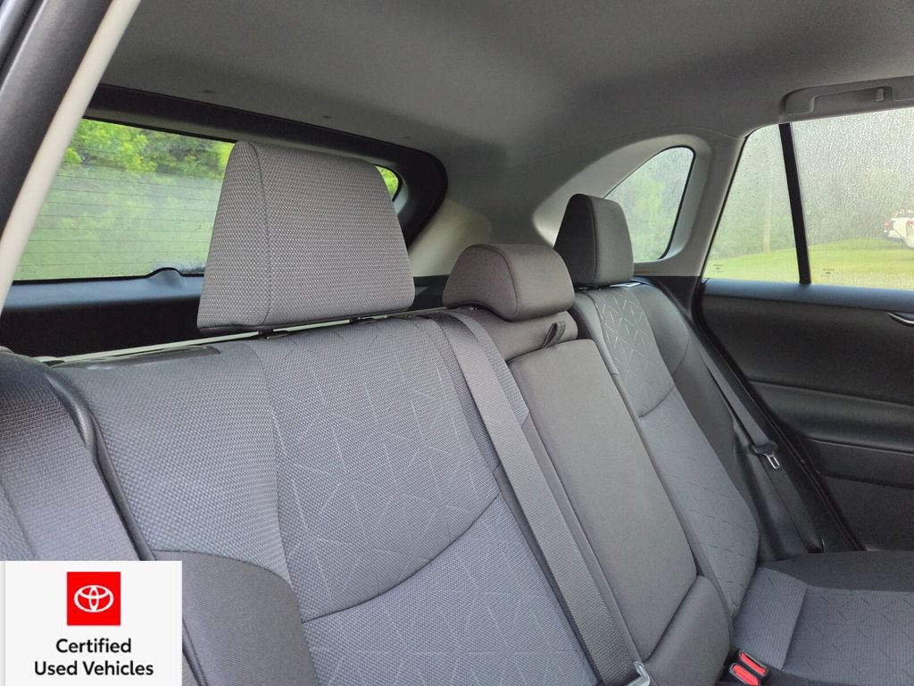 Certified 2025 Toyota RAV4 XLE w/ Convenience Package FWD image 18