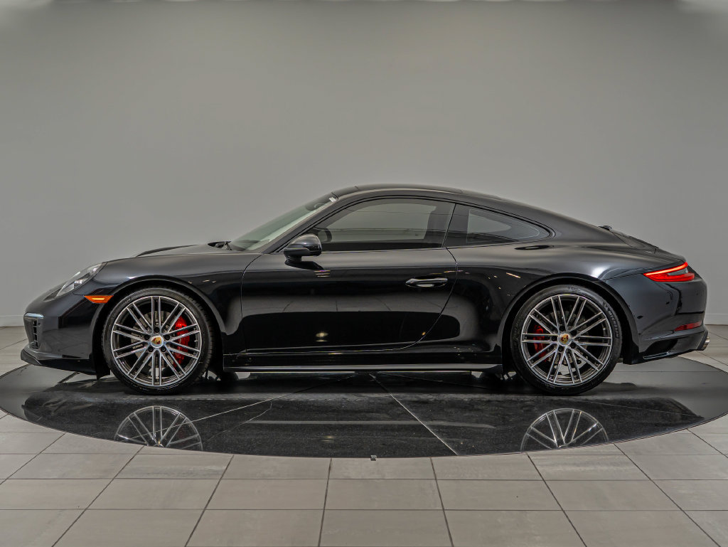 Used 2019 Porsche 911 Carrera 4S AWD/4WD image 2
