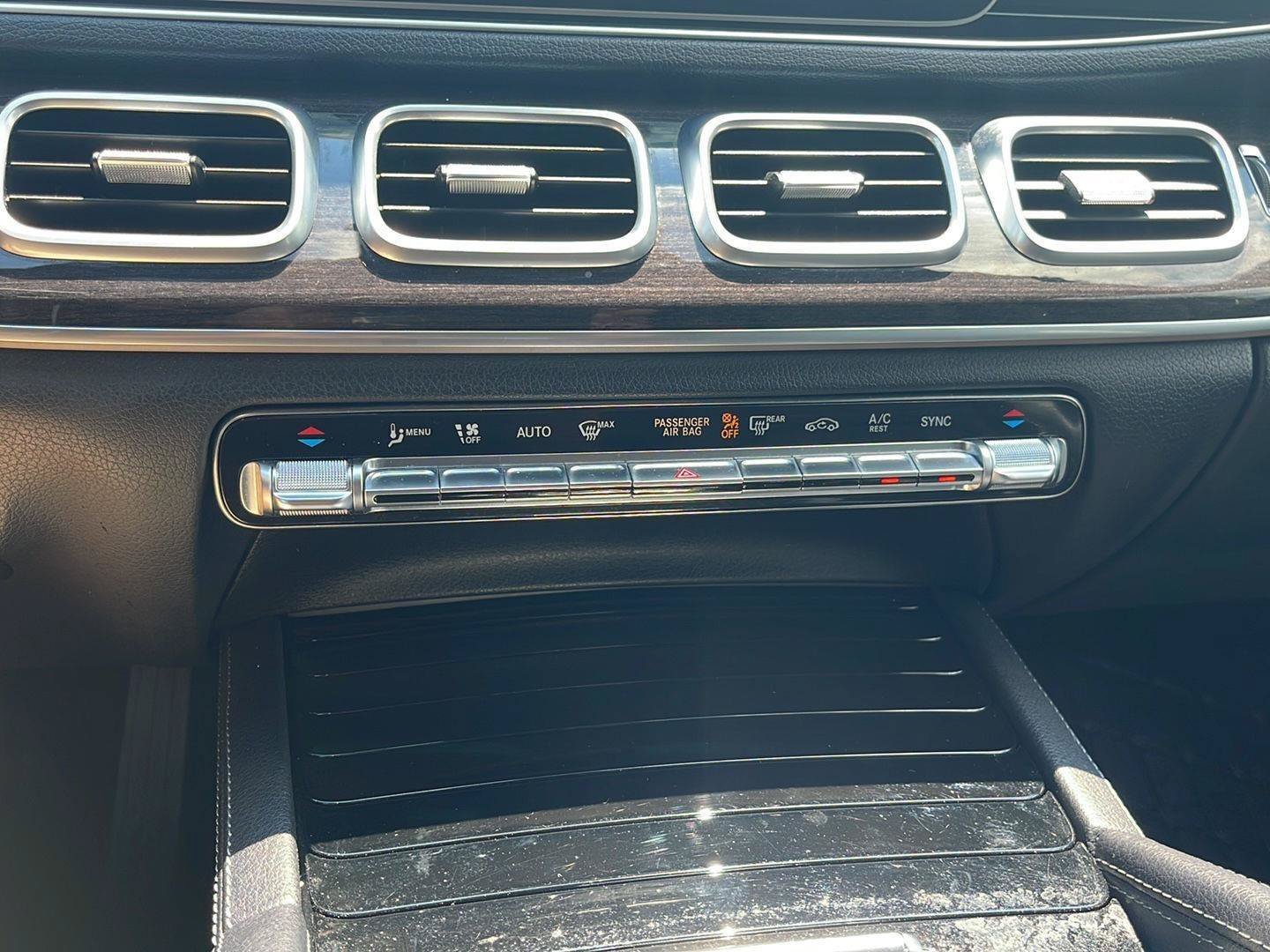 Used 2021 Mercedes-Benz GLE 350 4MATIC image 34