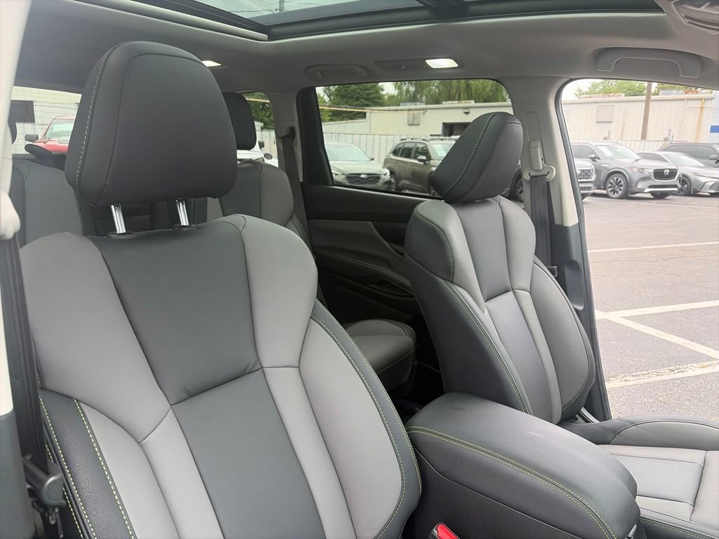 Used 2023 Subaru Ascent Onyx Edition AWD/4WD image 33