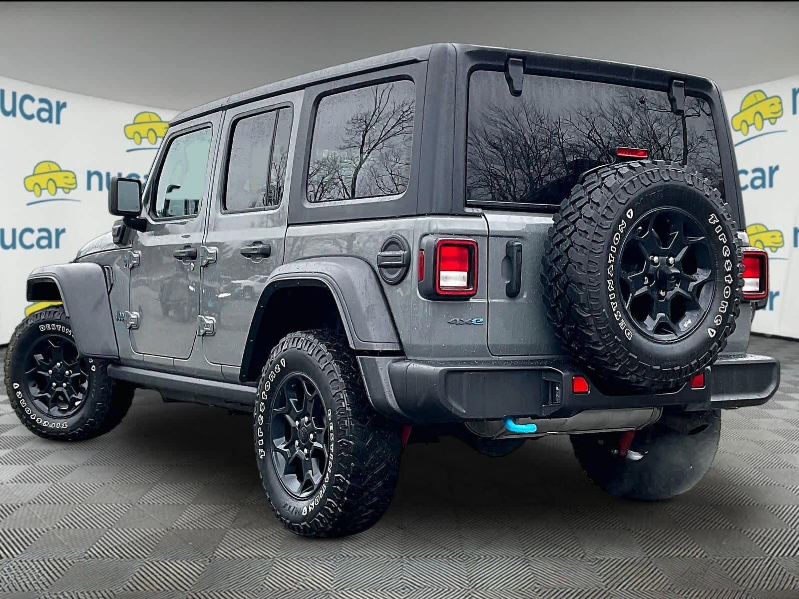 Used 2023 Jeep Wrangler Unlimited w/ Cold Weather Group AWD/4WD image 4
