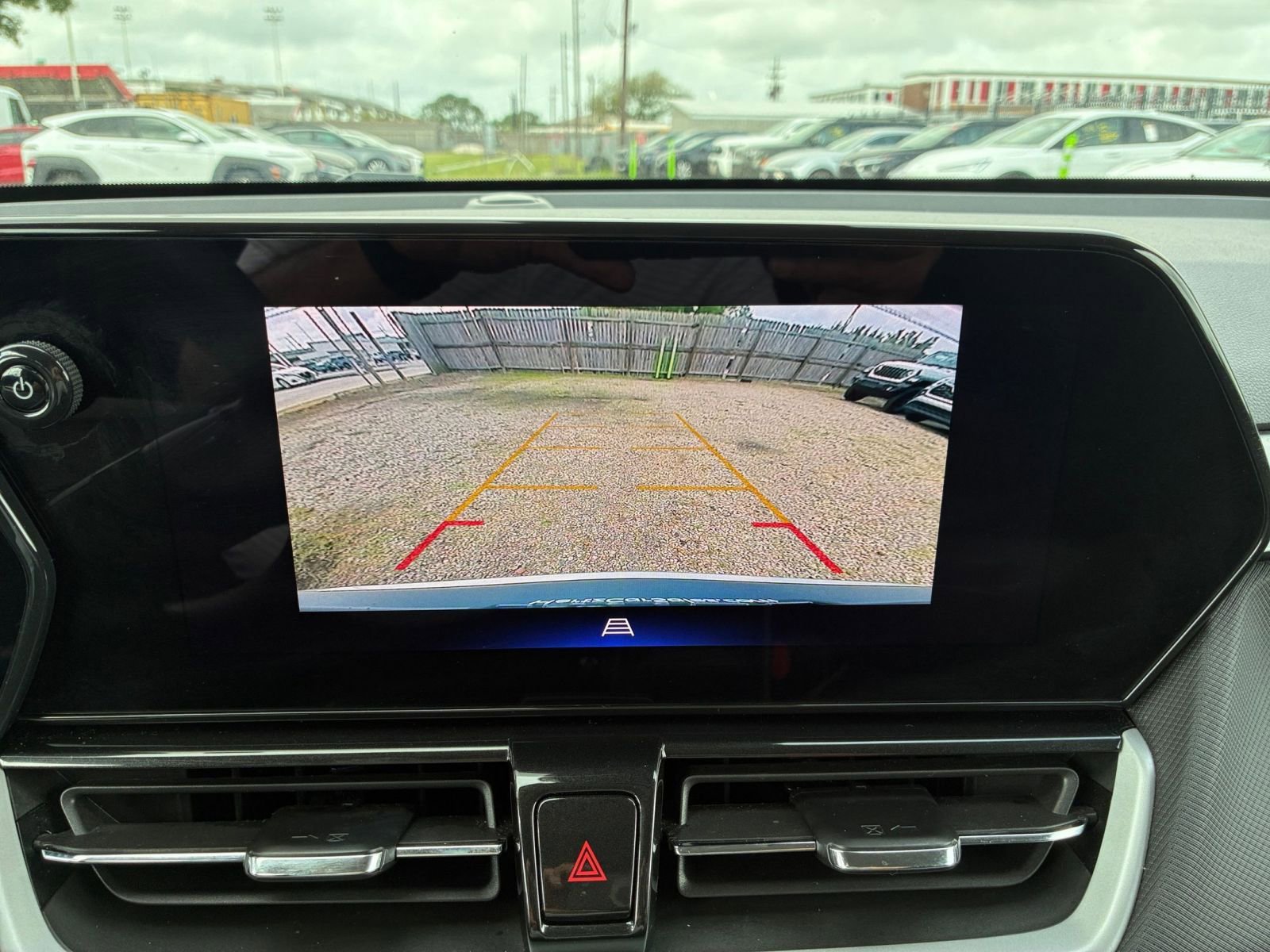 Used 2025 Chevrolet TrailBlazer LT image 18