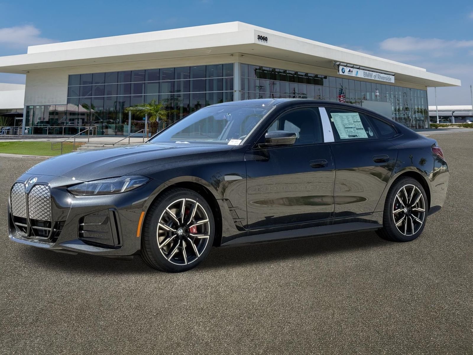 New 2026 BMW i4 eDrive40 w/ M Sport Package RWD image 5