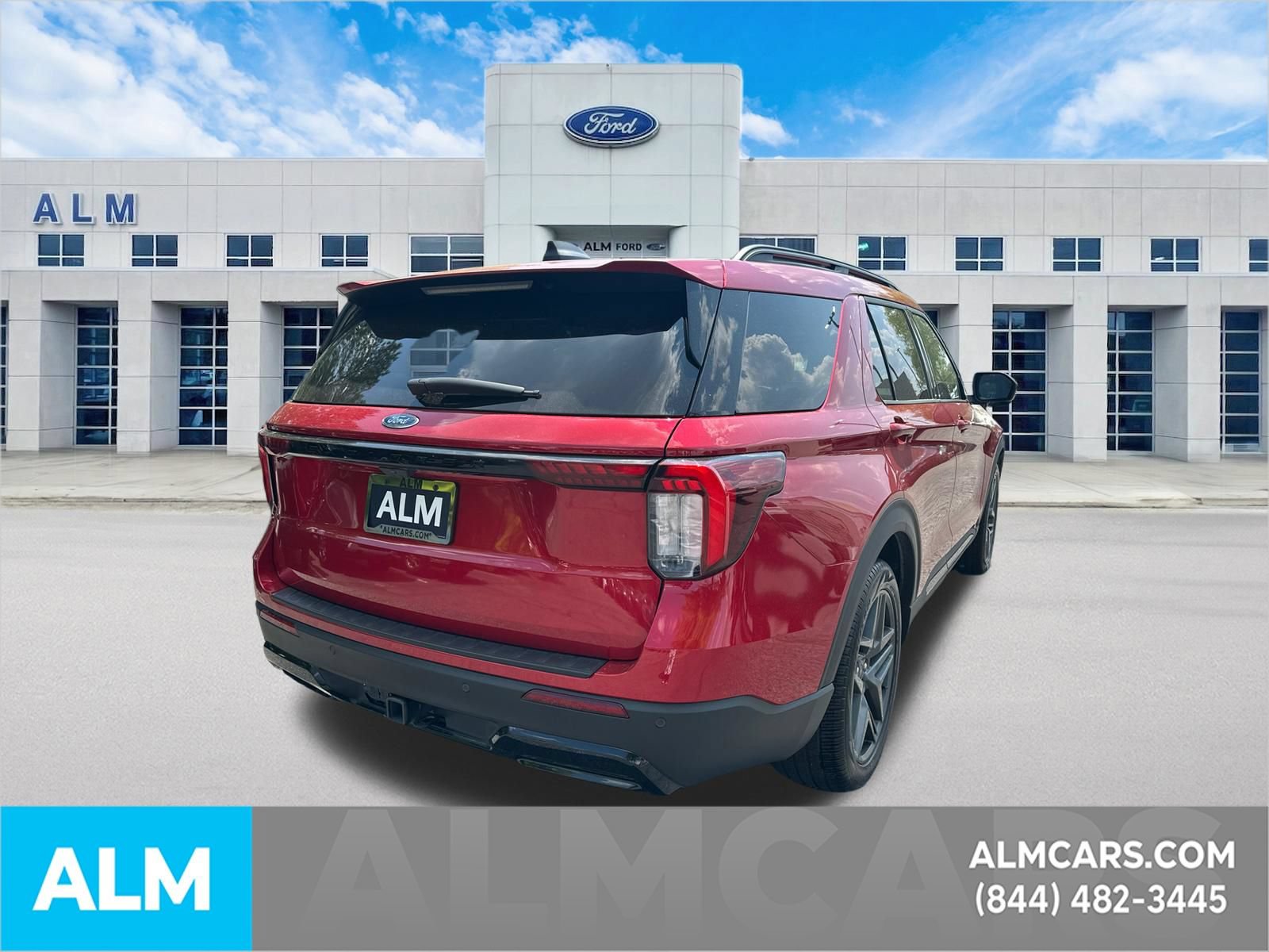 Used 2025 Ford Explorer ST-Line w/ Premium Package RWD image 5