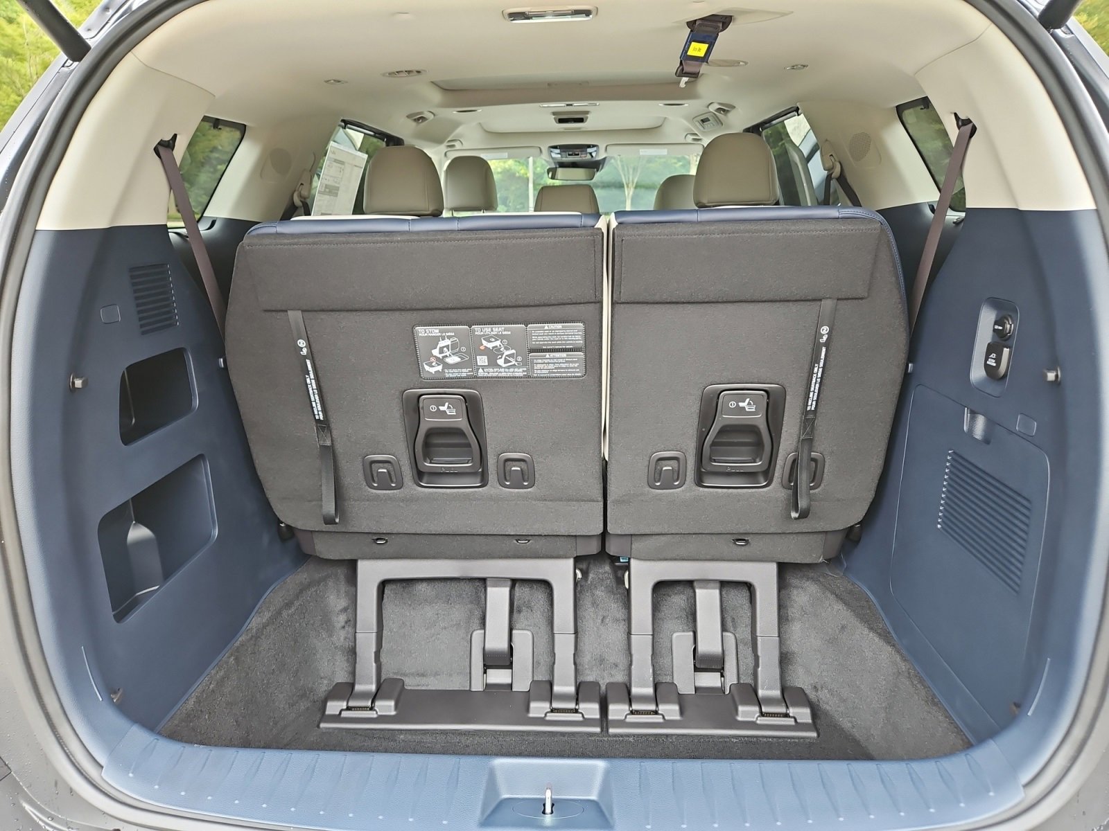 New 2026 Kia Carnival SX image 19