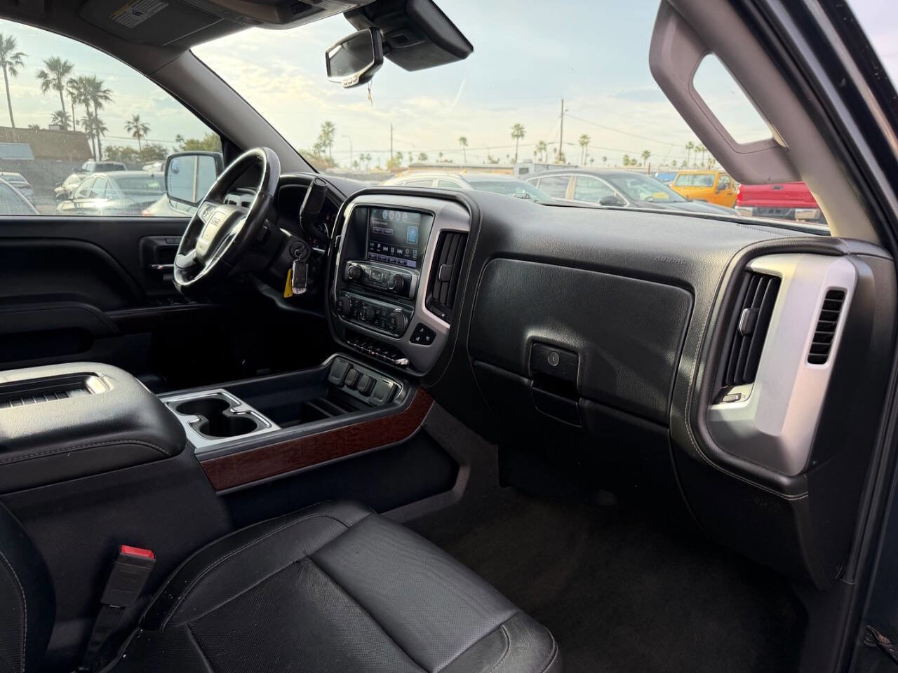 Used 2017 GMC Sierra 1500 SLT AWD/4WD image 28