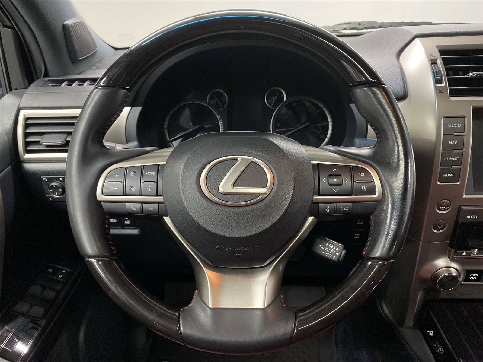 Used 2021 Lexus GX 460 Premium w/ Premium Package AWD/4WD image 15
